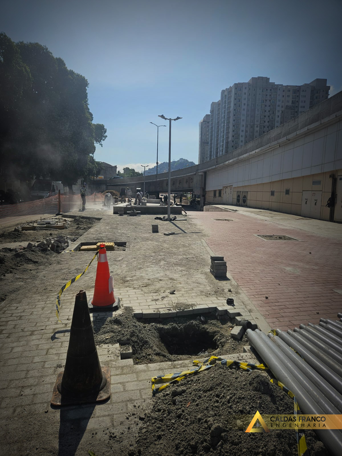 Caldas Franco Engenharia - BRASIL INFRAESTRUTURA 3 - 01